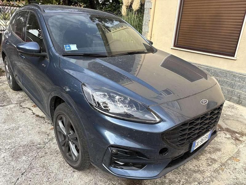 Usata Ford Kuga ST-Line 152 CV (111 kW) 2023 SUV