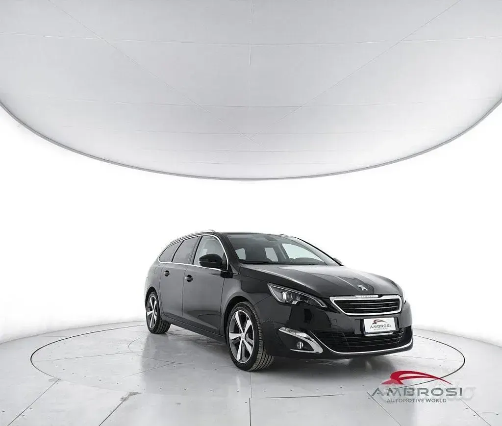 Usata Peugeot 308 SW Allure 120 CV (88 kW) 2016 Nero Station wagon