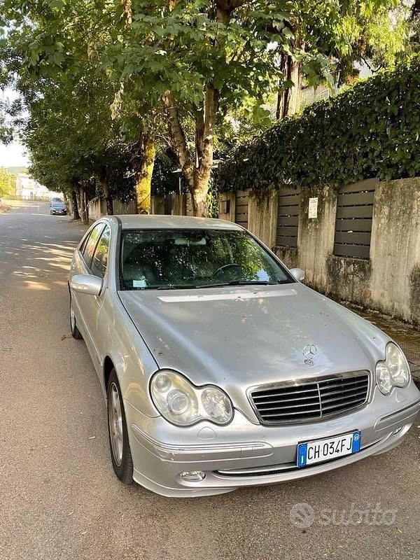 Usata Mercedes C220 2003 Grigio Berlina