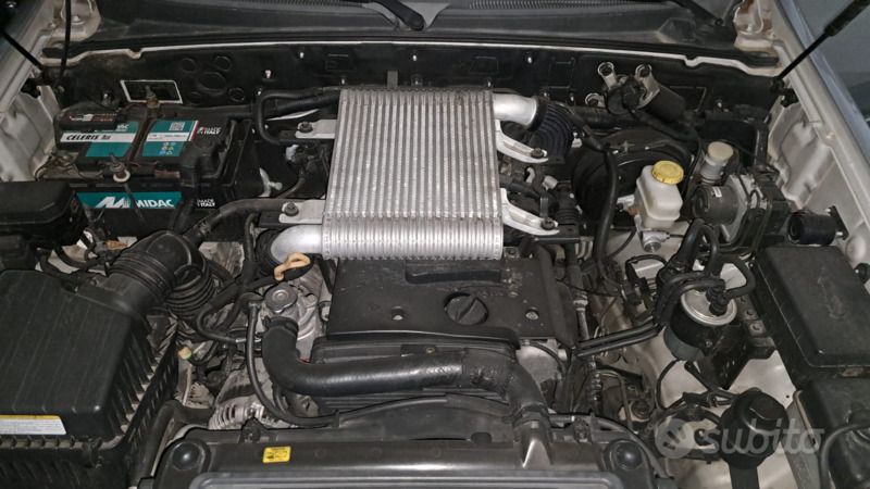 Usata Hyundai Terracan 150 CV (110 kW) 2006 Grigio SUV