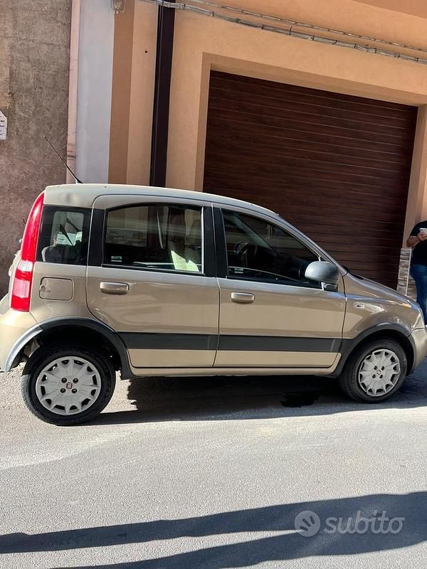 Usata Fiat Panda 60 CV (44 kW) 2008 Marrone Berlina
