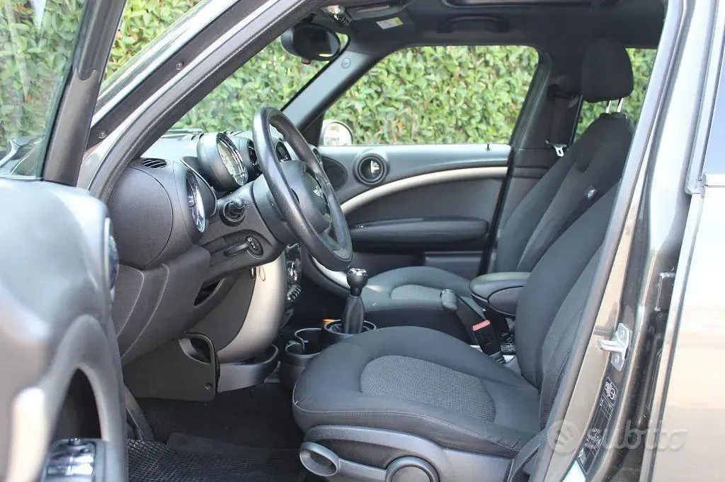 Usata Mini One D Countryman 90 CV (66 kW) 2014 Grigio SUV