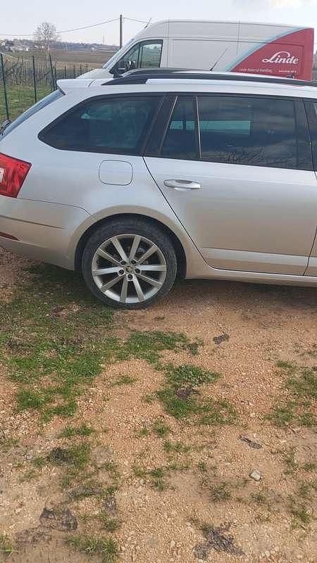 Usata Skoda Octavia Style 150 CV (110 kW) 2017 Station wagon