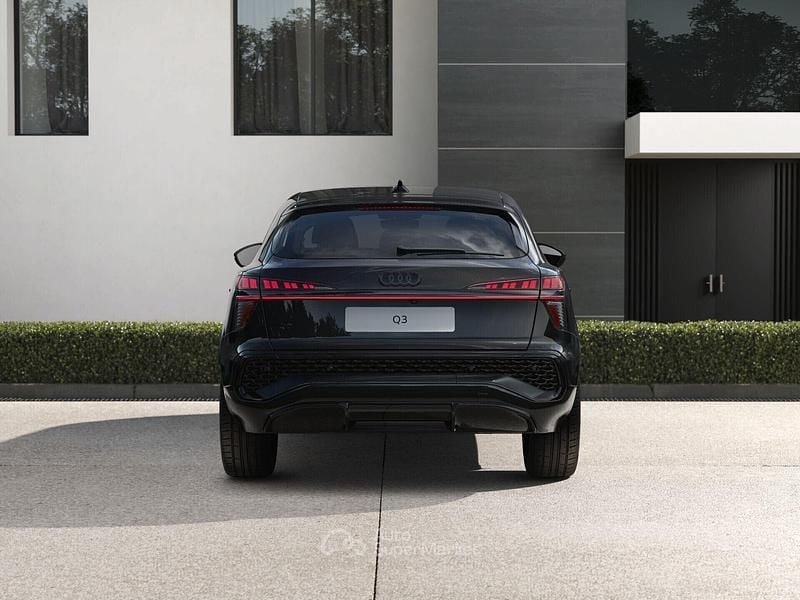 Nuova Audi Q3 S-Line 150 CV (110 kW) 2026 Nero SUV