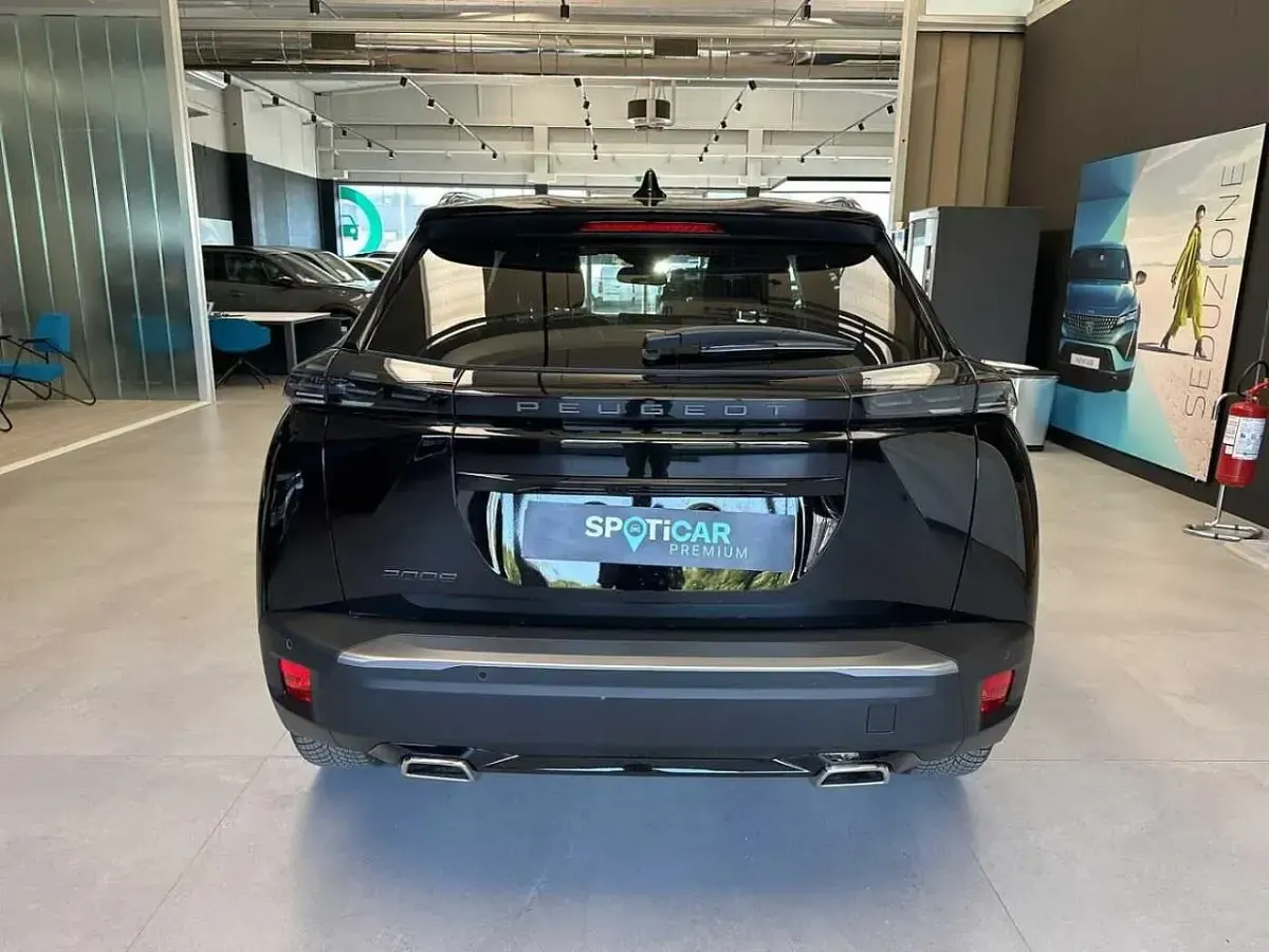Nuova Peugeot 2008 Allure 101 CV (74 kW) 2025 Nero SUV