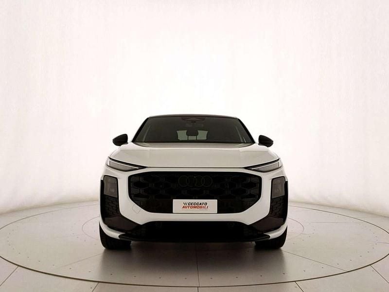 Nuova Audi Q3 S-Line 150 CV (110 kW) 2026 Bianco SUV