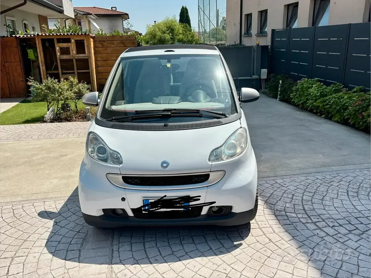 Usata Smart ForTwo Cabrio 71 CV (52 kW) 2010 Bianco Cabrio