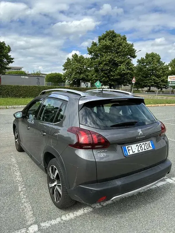 Usata Peugeot 2008 Allure 110 CV (80 kW) 2017 SUV