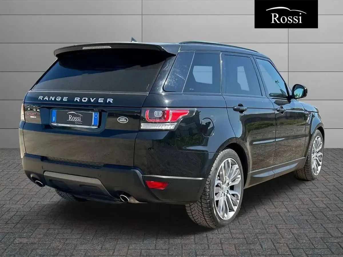 Usado Land Rover Range Rover Sport HSE Dynamic 249 HP (183 kW) 2017 Preto SUV