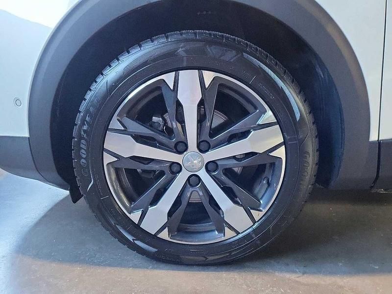 Usata Peugeot 5008 GT 131 CV (96 kW) 2021 Bianco Monovolume