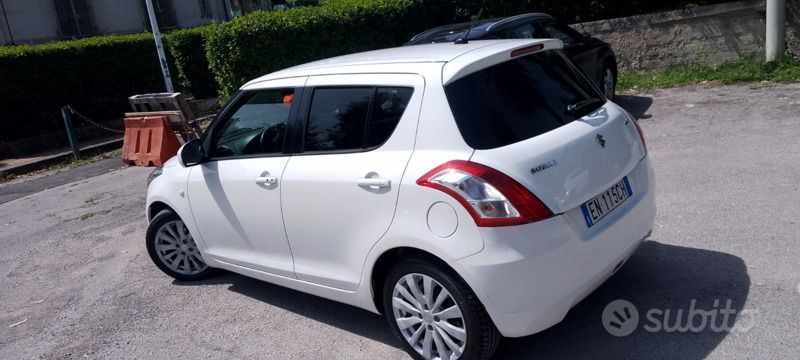 Usata Suzuki Swift 2012 Bianco Utilitaria