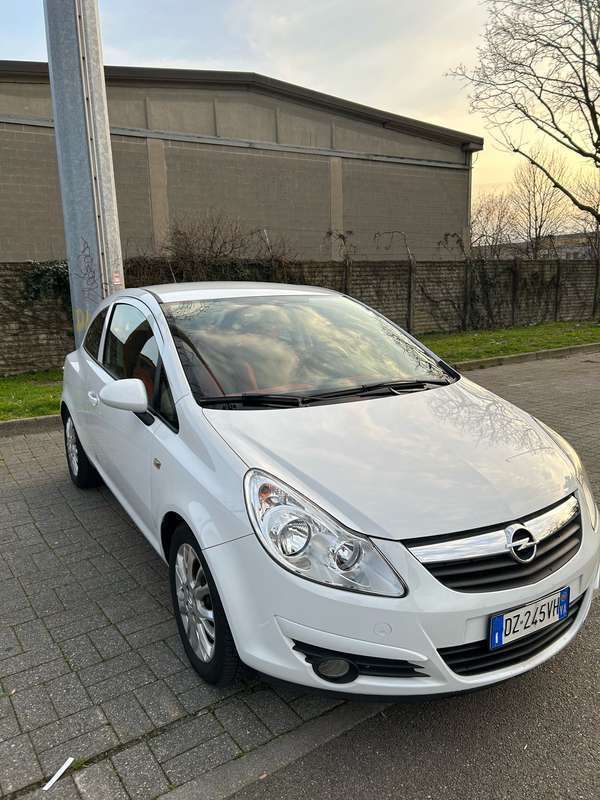 Usato 2009 Opel Corsa 1.2 LPG_Hybrid 80 CV (4.900 €)