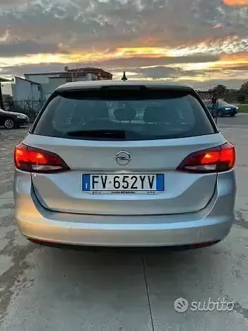 Usata Opel Astra Business 110 CV (80 kW) 2019 Grigio Station wagon