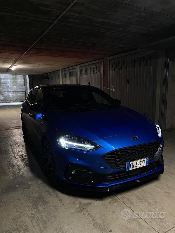 Usata Ford Focus ST-Line 150 CV (110 kW) 2019 Blu/azzurro Berlina