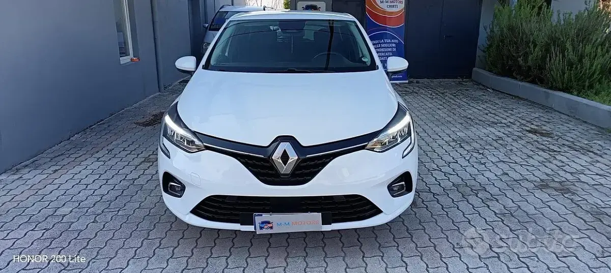 Occasion Renault Clio V Zen 85 ch (62 kW) 2019 Blanc Citadine