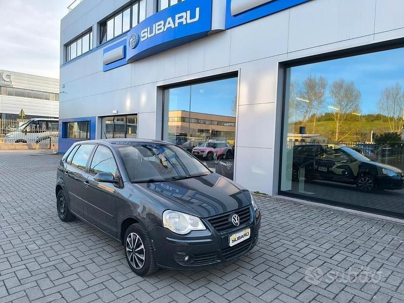 Usata VW Polo Comfortline 80 CV (58 kW) 2008 Grigio Utilitaria
