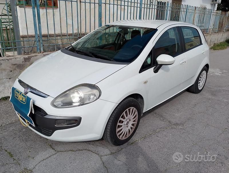 Usata Fiat Punto Evo 75 CV (55 kW) 2010 Utilitaria