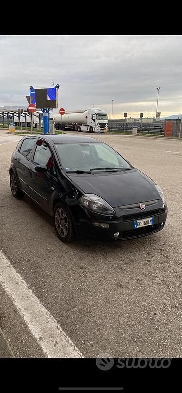Usata Fiat Punto Evo 75 CV (55 kW) 2010 Nero Utilitaria