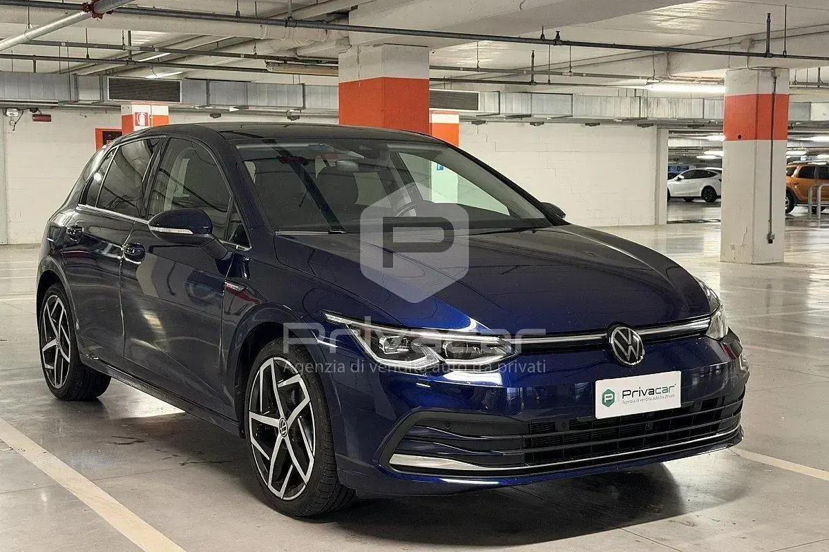 Usata VW Golf VIII Style 131 CV (96 kW) 2023 Blu Berlina
