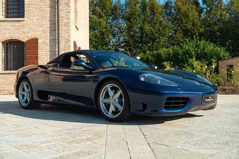 Usata Ferrari 360 400 CV (294 kW) 2003 Blu Berlina