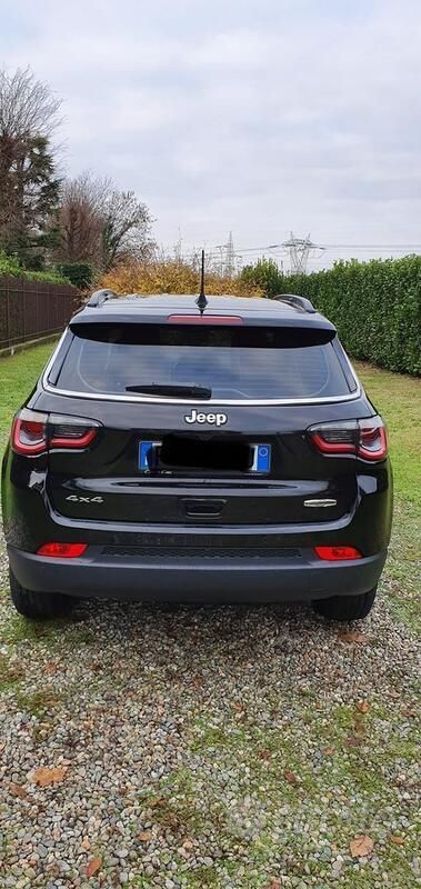 Usata Jeep Compass 140 CV (102 kW) 2019 Nero SUV