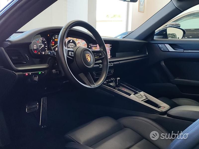 Usata Porsche 911 Carrera 384 CV (282 kW) 2023 Nero Coupé