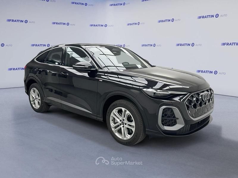Nuova Audi Q5 S-Line 204 CV (150 kW) 2026 Nero SUV