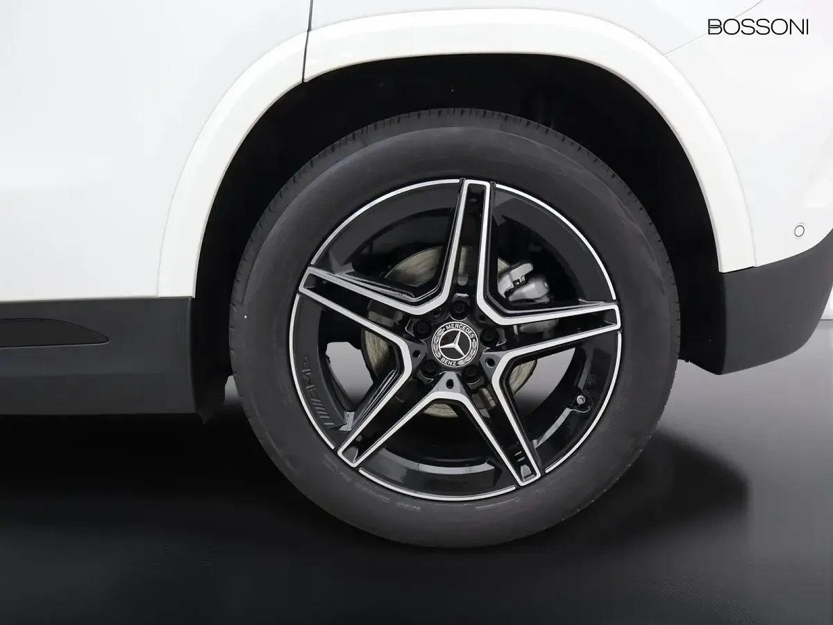 Nuova Mercedes GLA200 AMG line 150 CV (110 kW) 2026 Bianco SUV