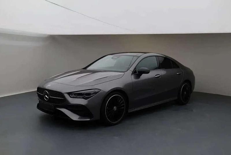 Usata Mercedes CLA200 AMG 163 CV (119 kW) 2024 Grigio mountain Coupé