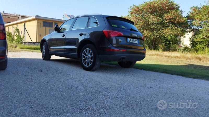 Usata Audi Q5 170 CV (125 kW) 2011 Nero SUV