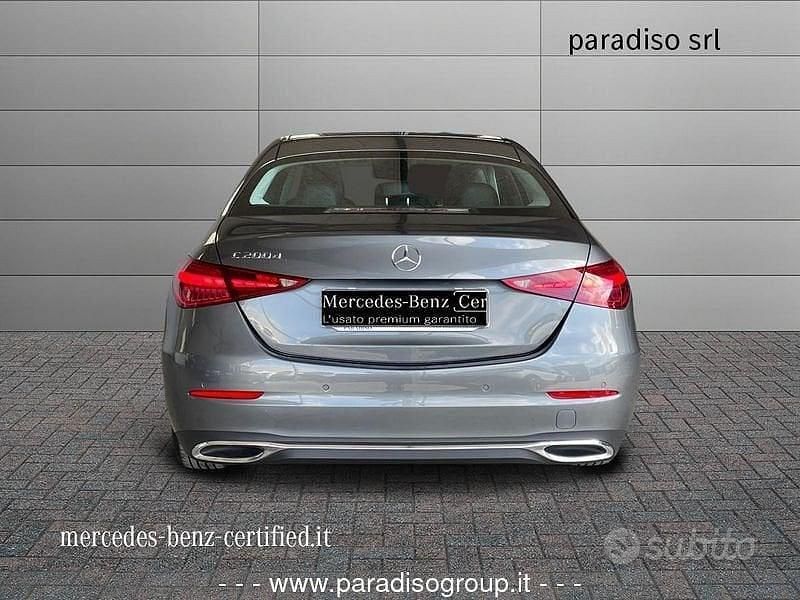 Usata Mercedes C220 163 CV (119 kW) 2024 Grigio Berlina