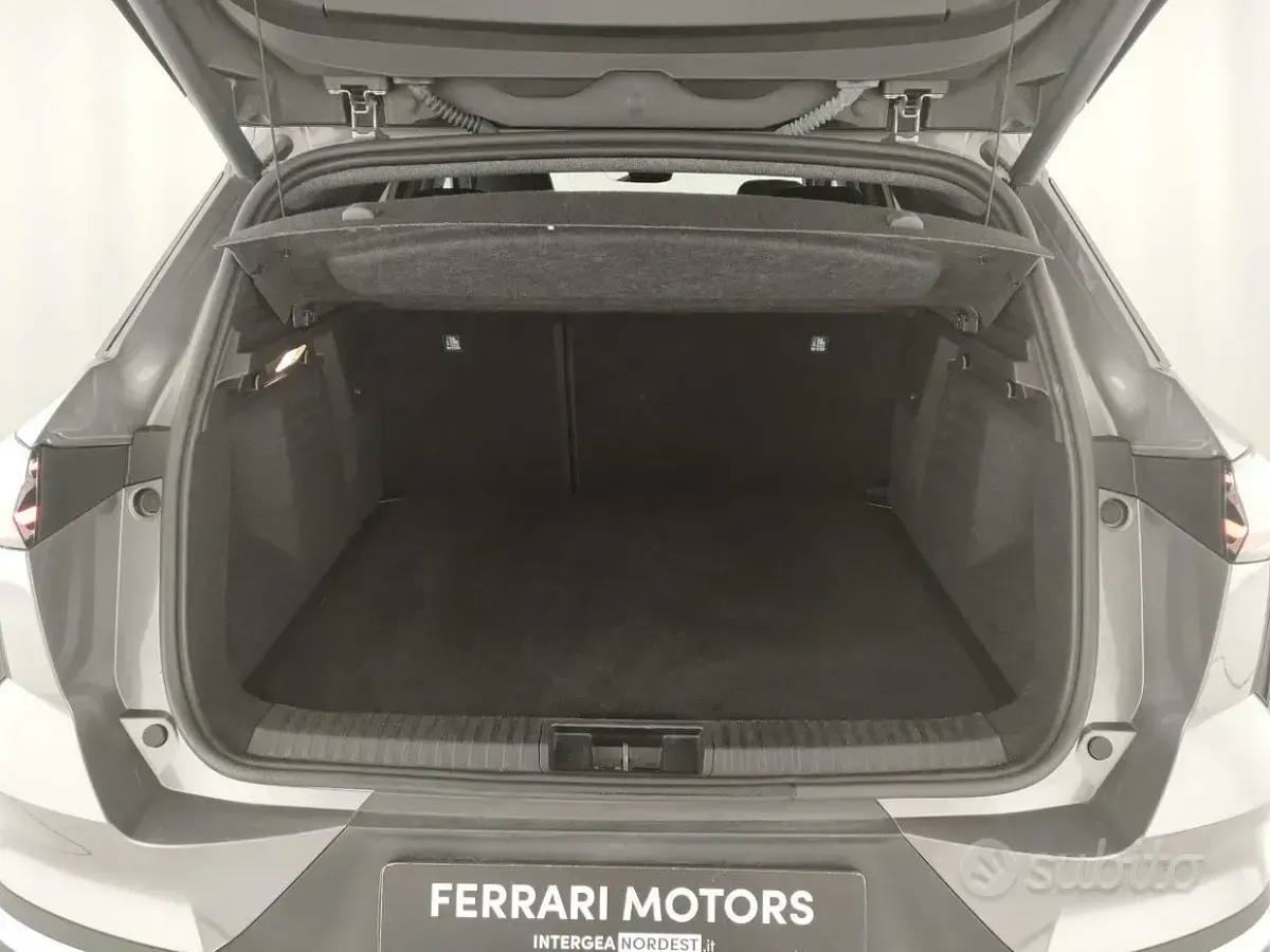 Usata Renault Symbioz Iconic 94 CV (69 kW) 2025 Grigio SUV