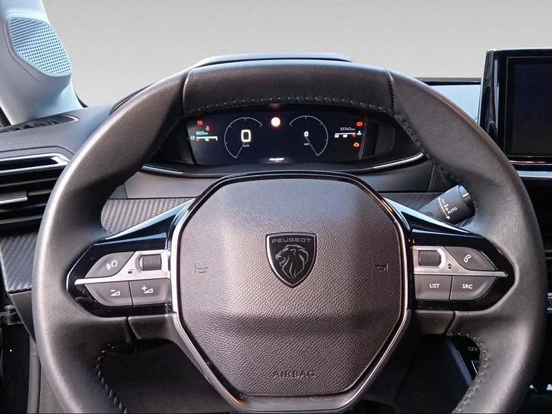 Usata Peugeot 208 Allure 100 CV (73 kW) 2025 Nero Utilitaria