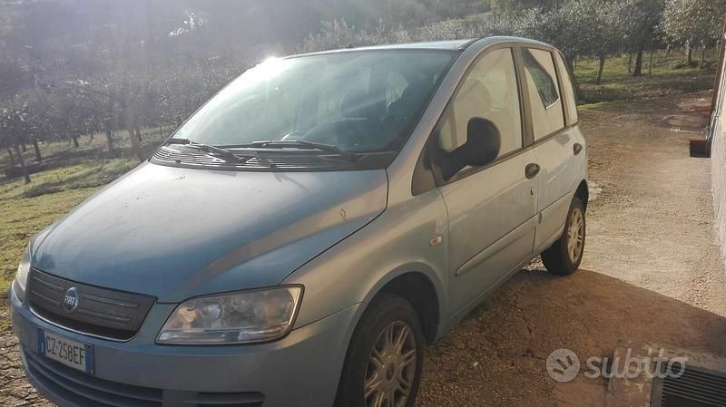 Usata Fiat Multipla 103 CV (75 kW) 2006 Blu Monovolume