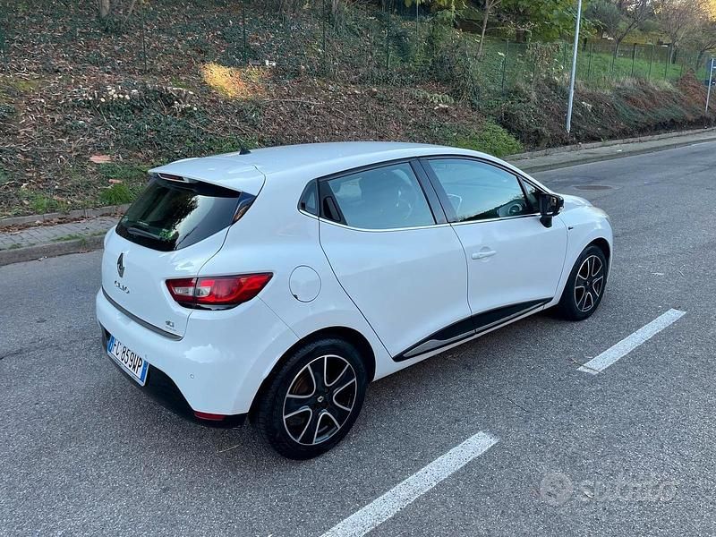 Usata Renault Clio IV 75 CV (55 kW) 2016 Bianco Berlina