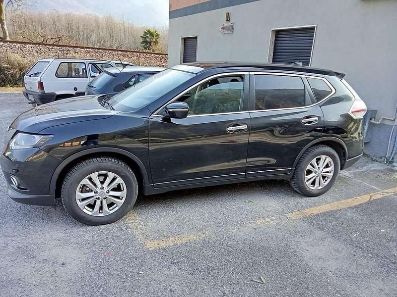 Usata Nissan X-Trail 131 CV (96 kW) 2017 Nero SUV