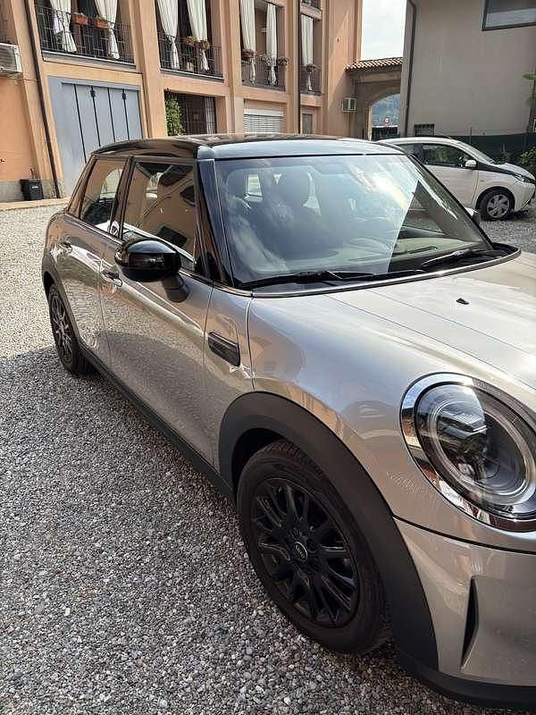 Usata Mini Cooper Essential 136 CV (100 kW) 2023 Utilitaria