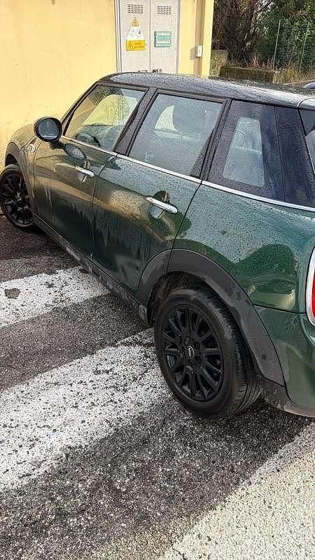 Usata Mini Cooper D Business 116 CV (85 kW) 2018 Utilitaria