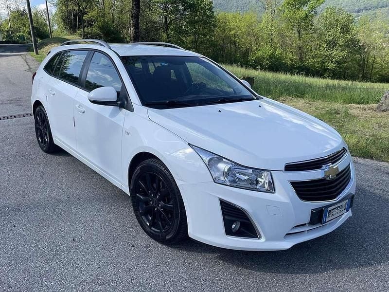 Bianco Usata 2013 Chevrolet Cruze LT Station wagon | 3000 € (Buon prezzo) - Immagine 1/1
