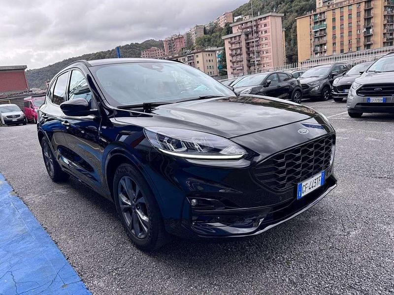 Usata Ford Kuga ST-Line 120 CV (88 kW) 2021 Nero SUV