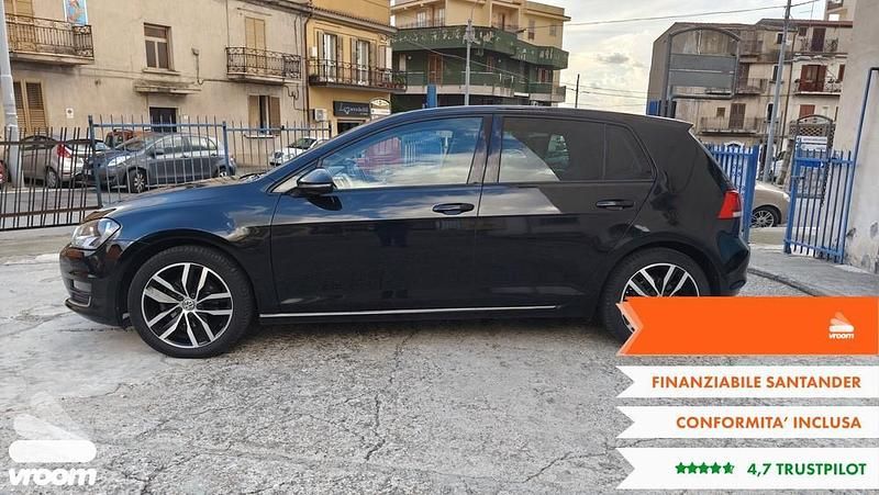 Usata VW Golf VII Highline 104 CV (76 kW) 2014 Berlina