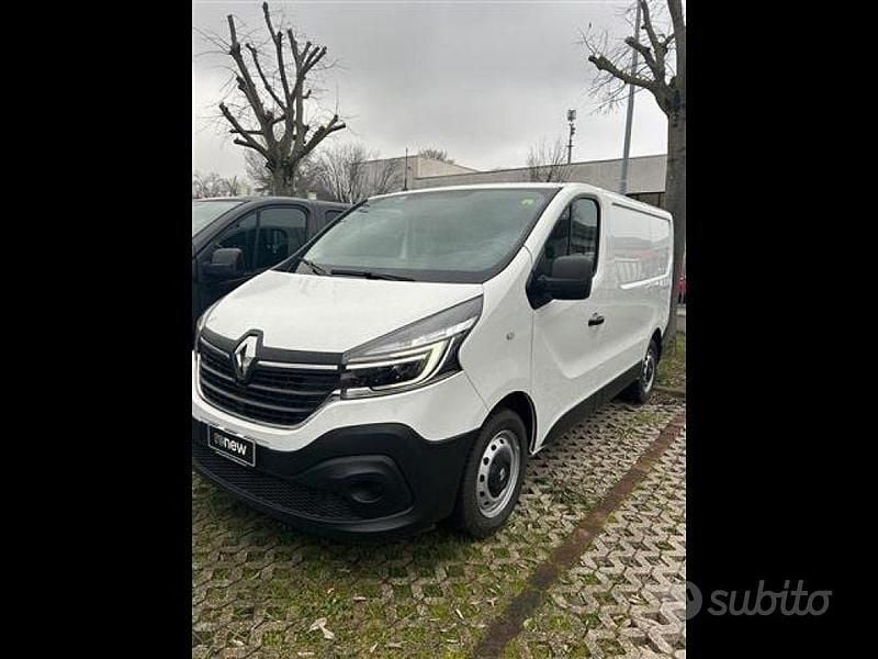 Usata Renault Trafic 120 CV (88 kW) 2021 Bianco Monovolume
