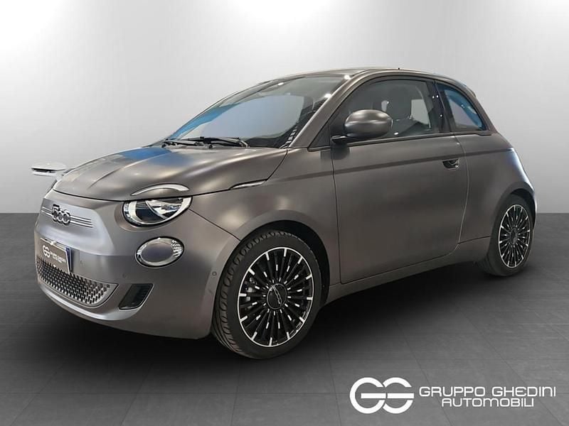 Usata Fiat 500e La Prima 42 kW (58 CV) 2021 Nero Berlina