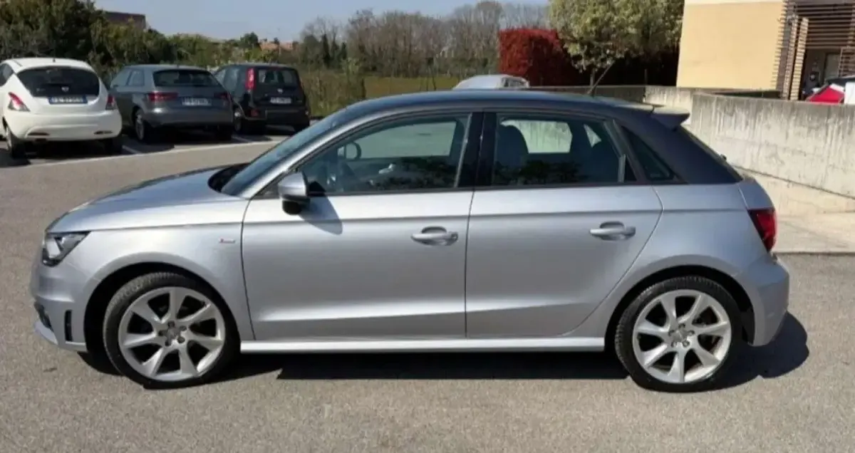Usata Audi A1 S-Line 90 CV (66 kW) 2014 Grigio Utilitaria
