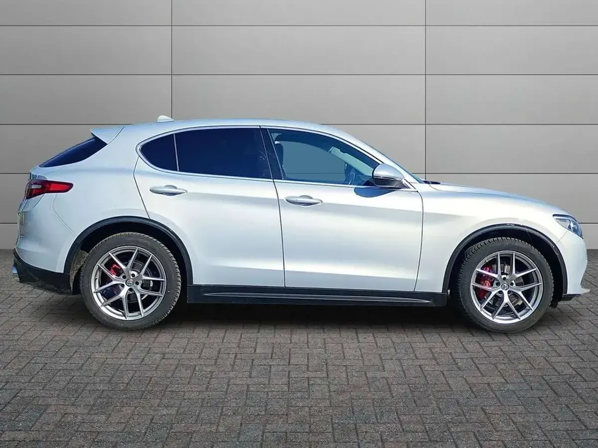 Usata Alfa Romeo Stelvio Ti 209 CV (153 kW) 2020 Other SUV