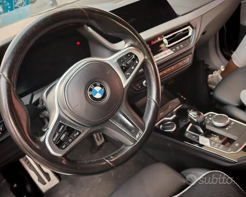 Usata BMW 116 Advantage 116 CV (85 kW) 2019 Nero Utilitaria