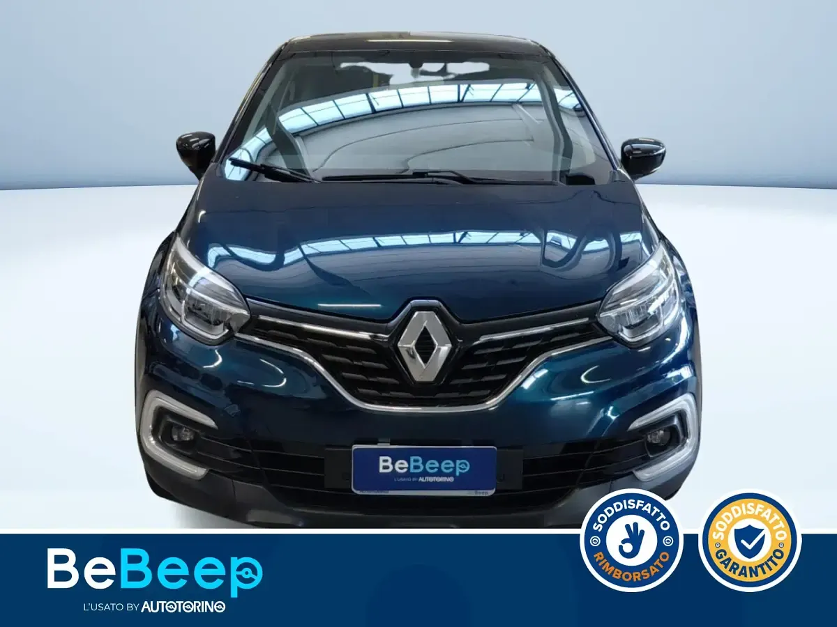 Usata Renault Captur Business 131 CV (96 kW) 2020 Verde metallizzato SUV