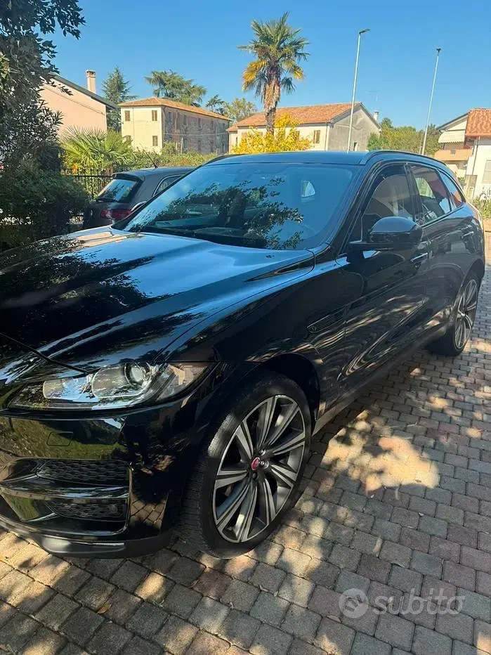 Usata Jaguar F-Pace 180 CV (132 kW) 2017 Nero SUV