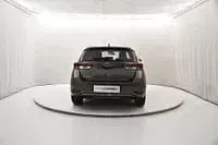 Usata Toyota Auris Hybrid Lounge 136 CV (100 kW) 2018 Grigio Berlina