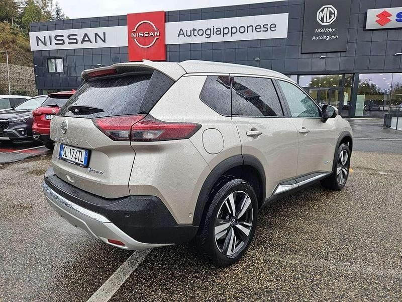 Usata Nissan X-Trail Tekna 213 CV (156 kW) 2022 Oro SUV